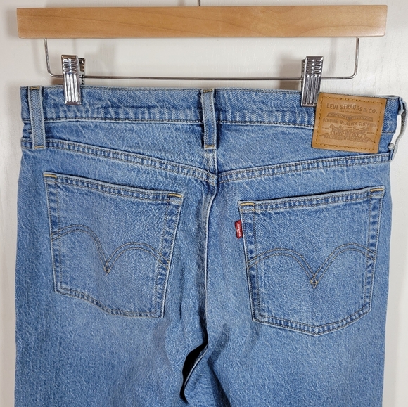 Levi's Premium Denim Button Fly Wedgie Straight Fit Jeans Size 30 - Picture 9 of 10